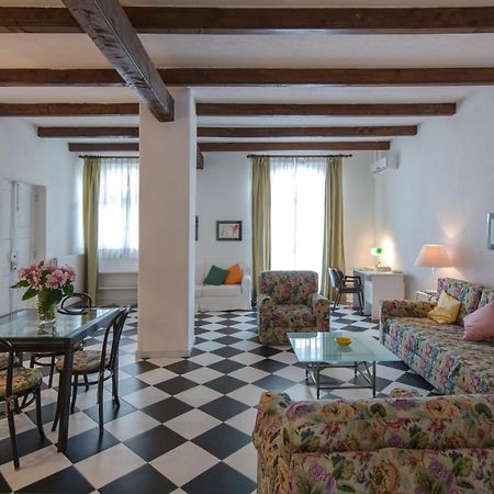 פינרולו Agriturismo Il Torrione מראה חיצוני תמונה